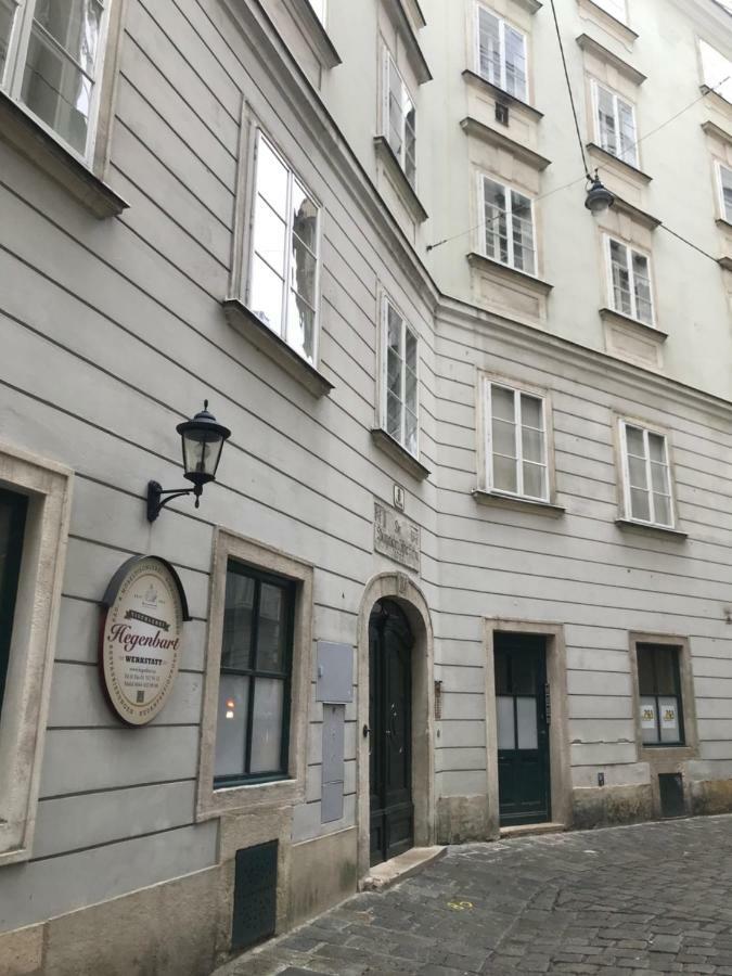 The Barts City Center - Self Check-In Wien Exterior foto